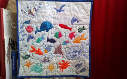 La danse des poissons (panneau décoratif ou dessus de lit bébé )